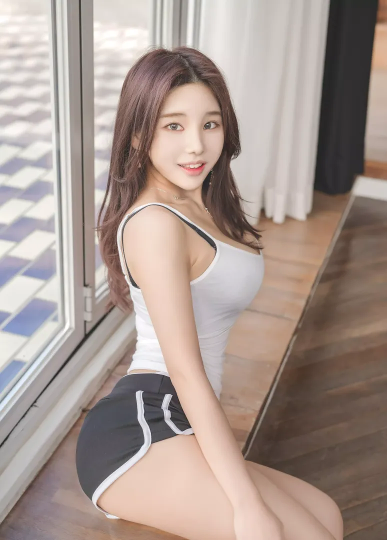 casual cutie
