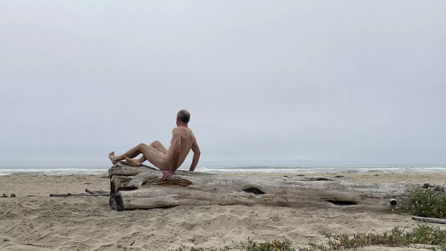 Casual Friday 🌤️ ⛱️