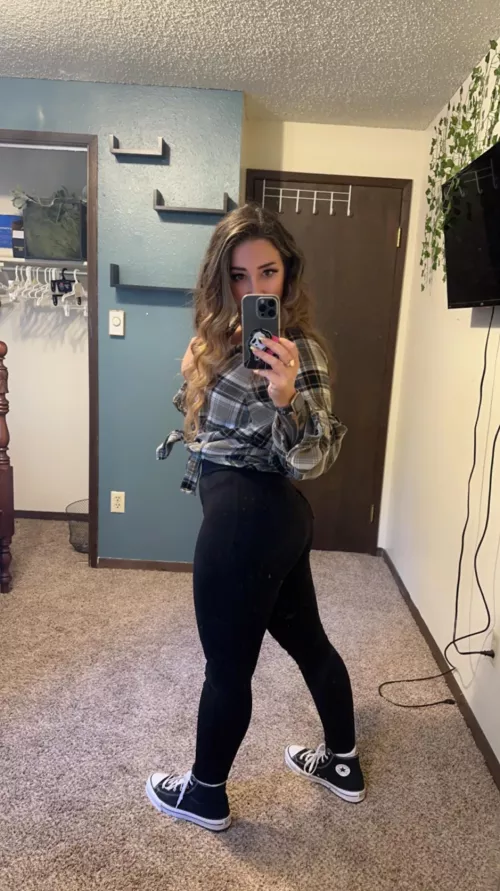 Casual Fridays make the booty look good
