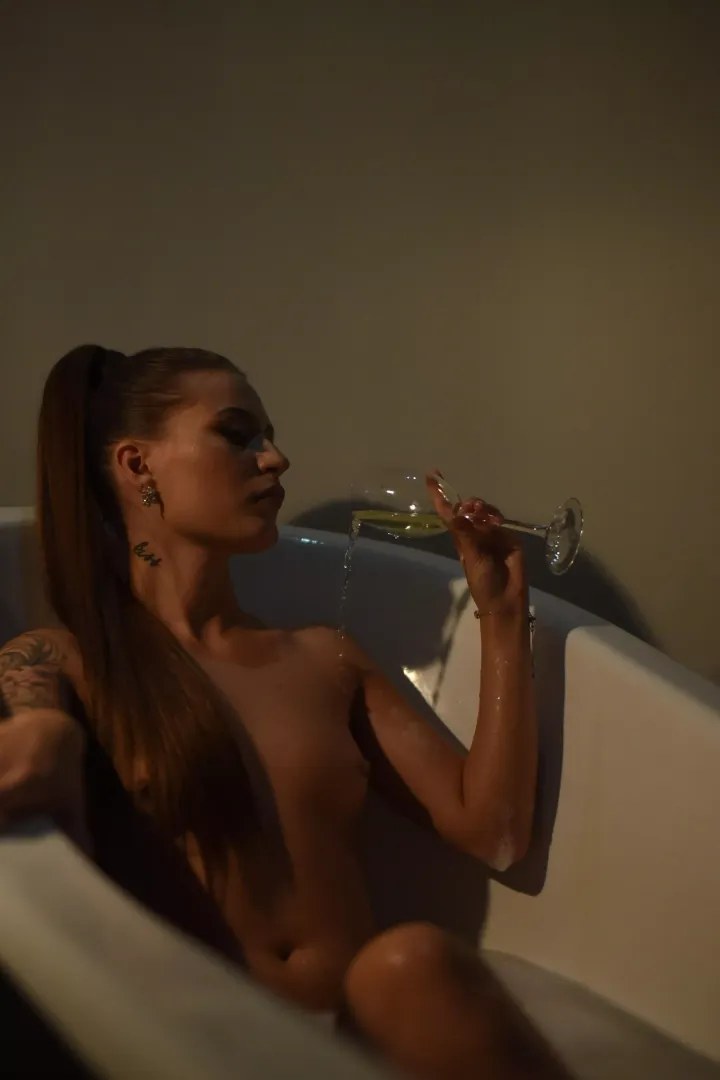 Champagne mood