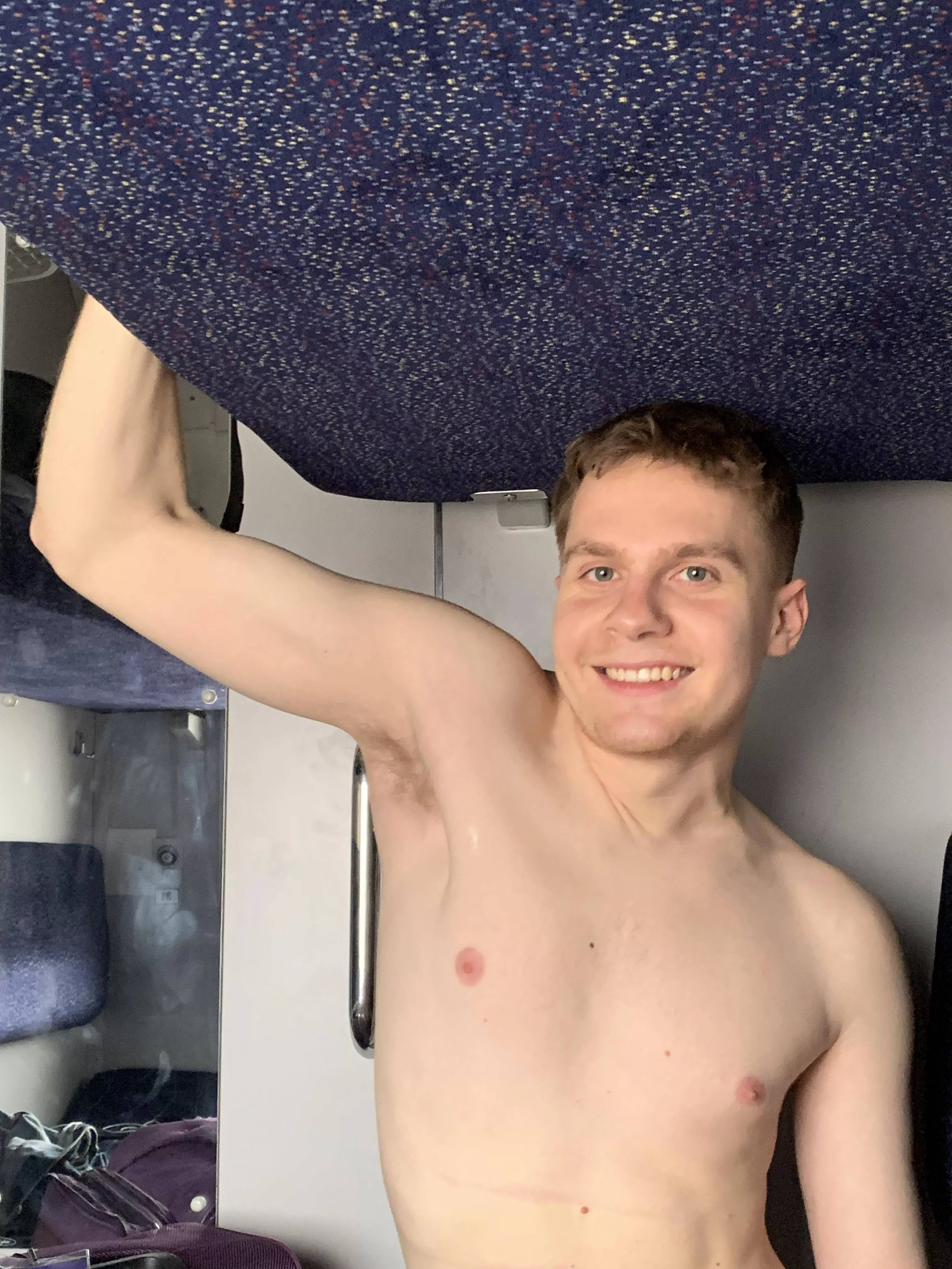 Changing my clothes in the train 😛