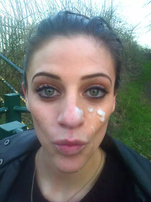 Chav slut enjoys cumwalk