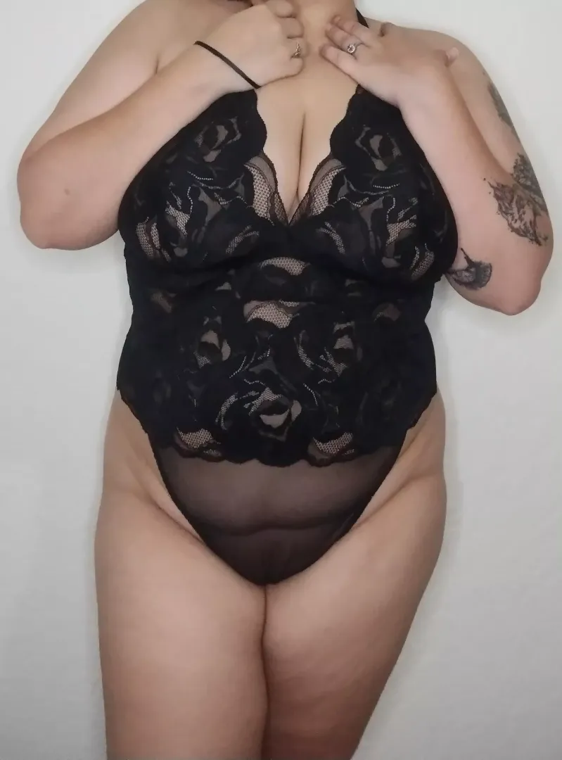 Check out my OF while it’s 50% off to see me move the lingerie out of the way for you