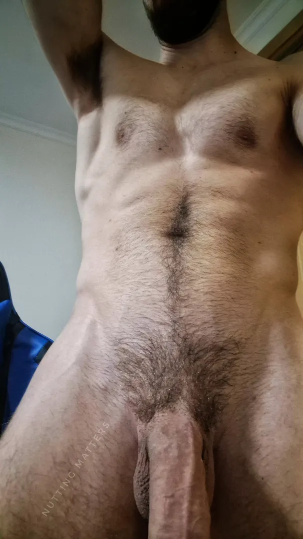 Check these armpits