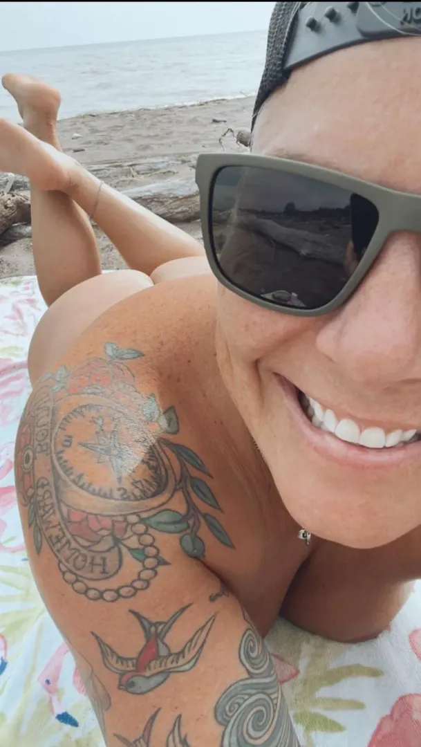 cheek tannin season 🤙🏼 42 f …what’s your favorite nudie beach?