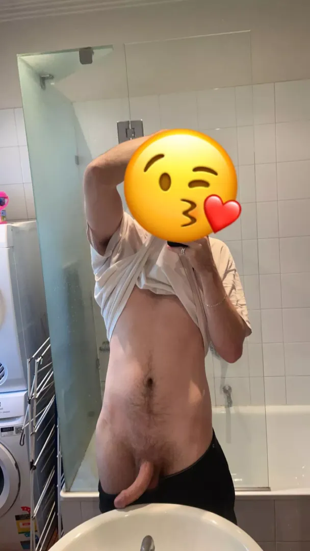 Cheeky Saturday (M>