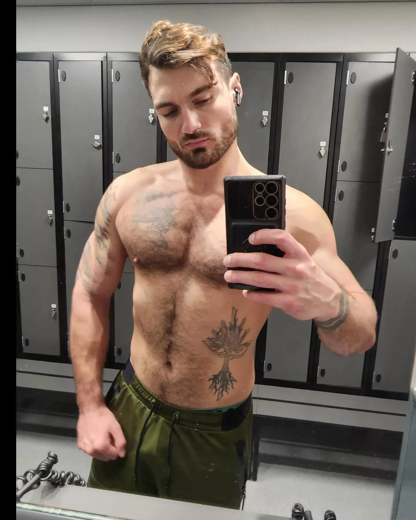 Chest shadows