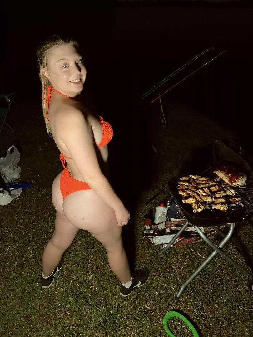 Chicken for dinner and me for dessert?