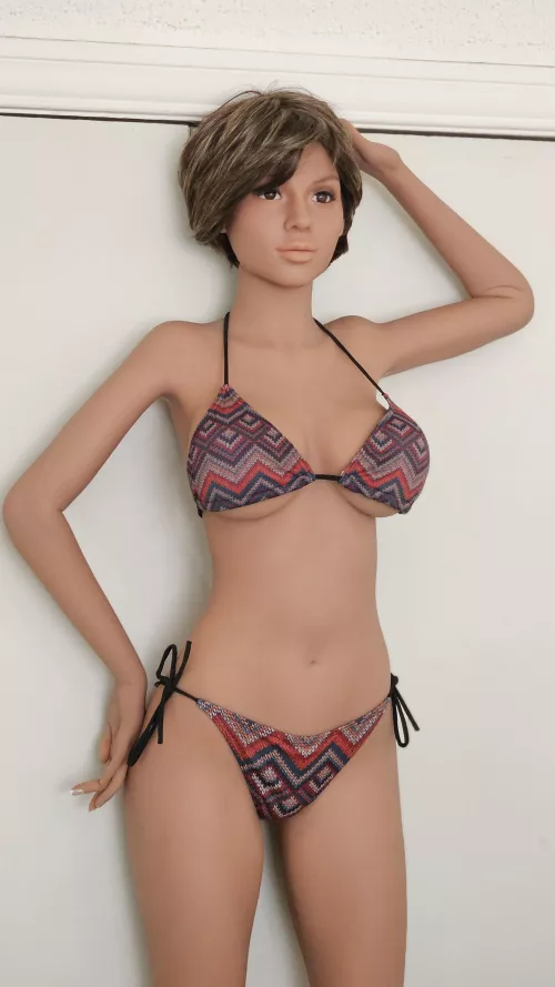 Chloe bikini Sunday