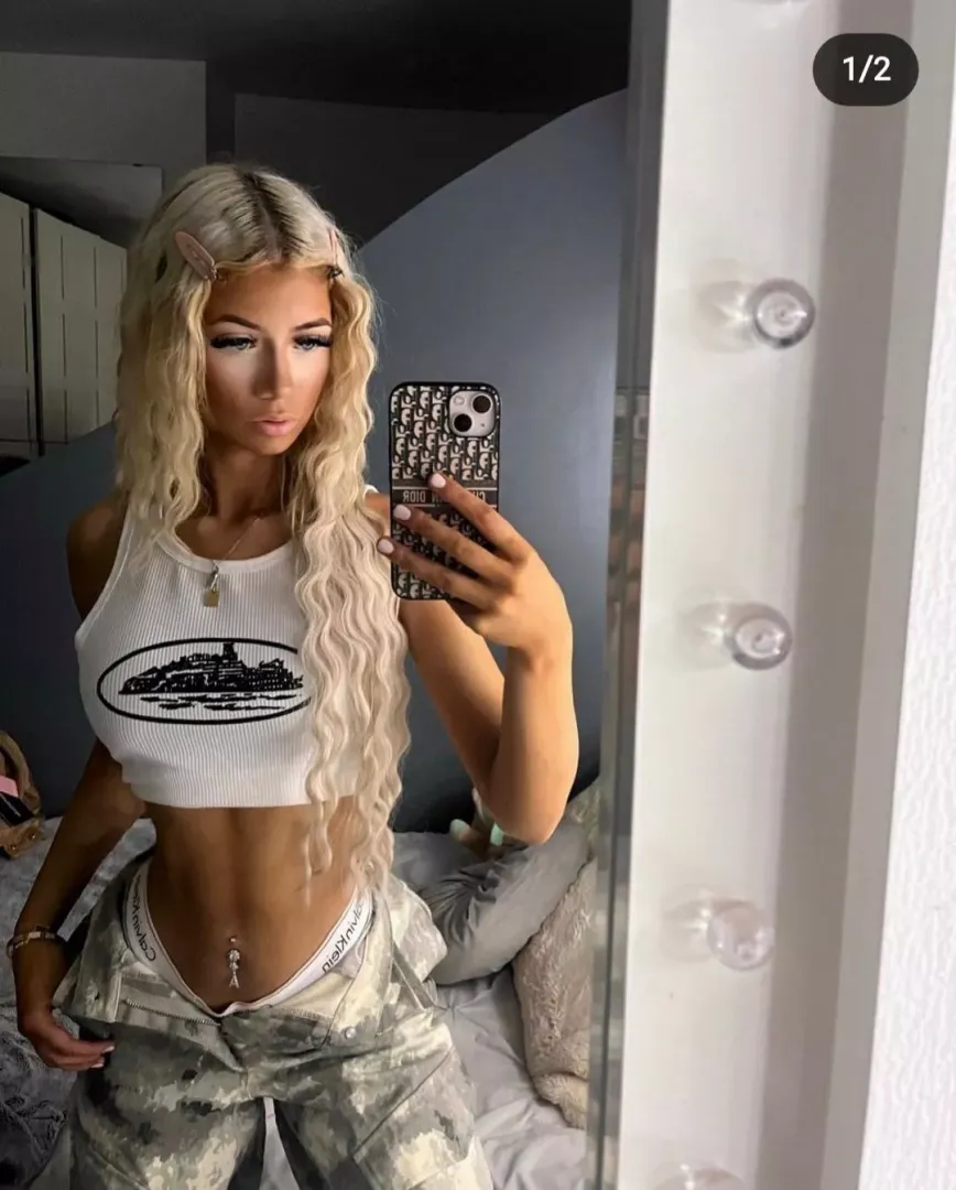 Chloe's tight frame
