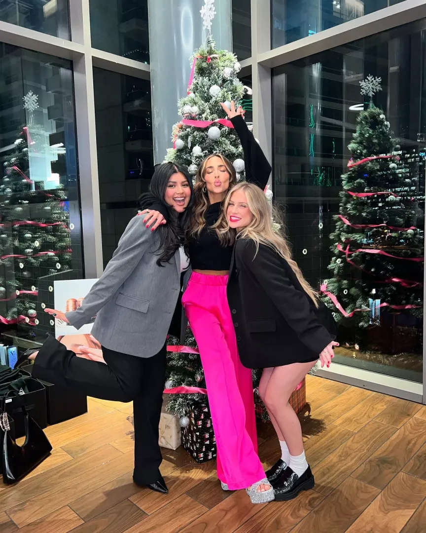 Christmas Besties