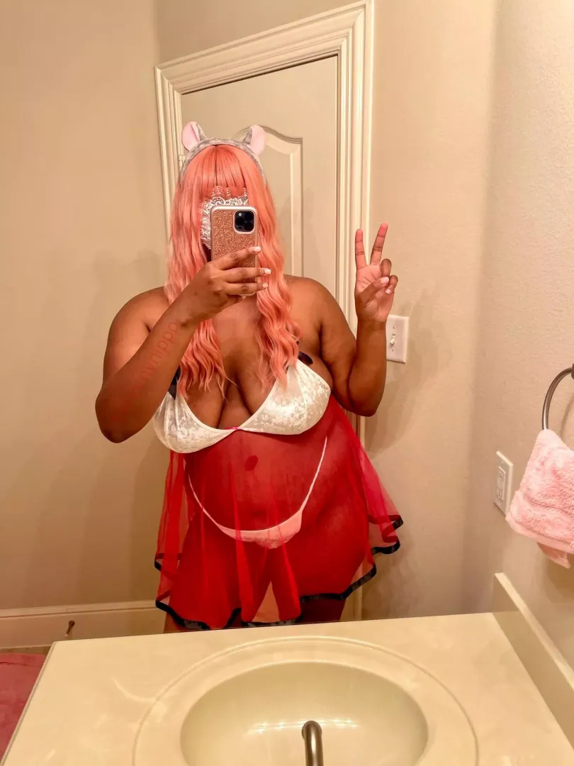 Chubby women are lovely women! :D