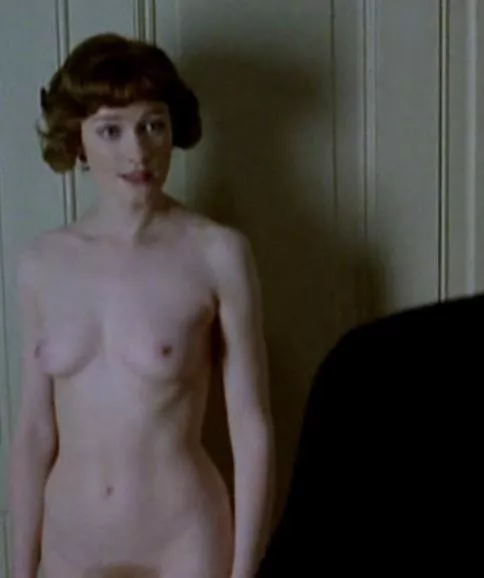 Claire Skinner
