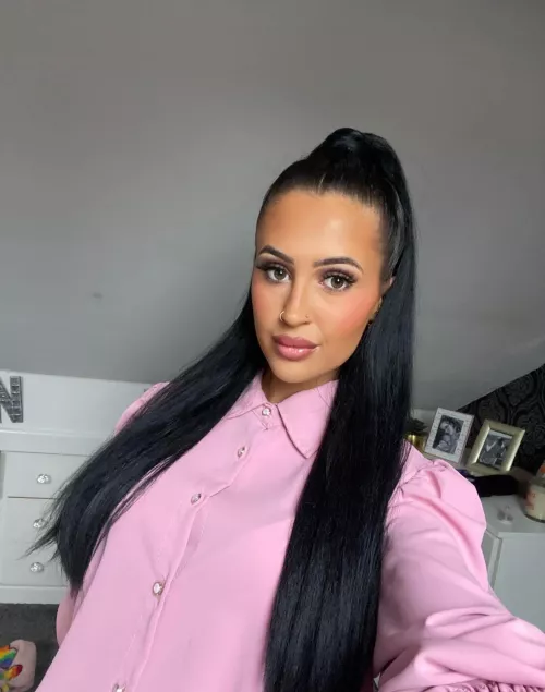 Classy is the way to always go