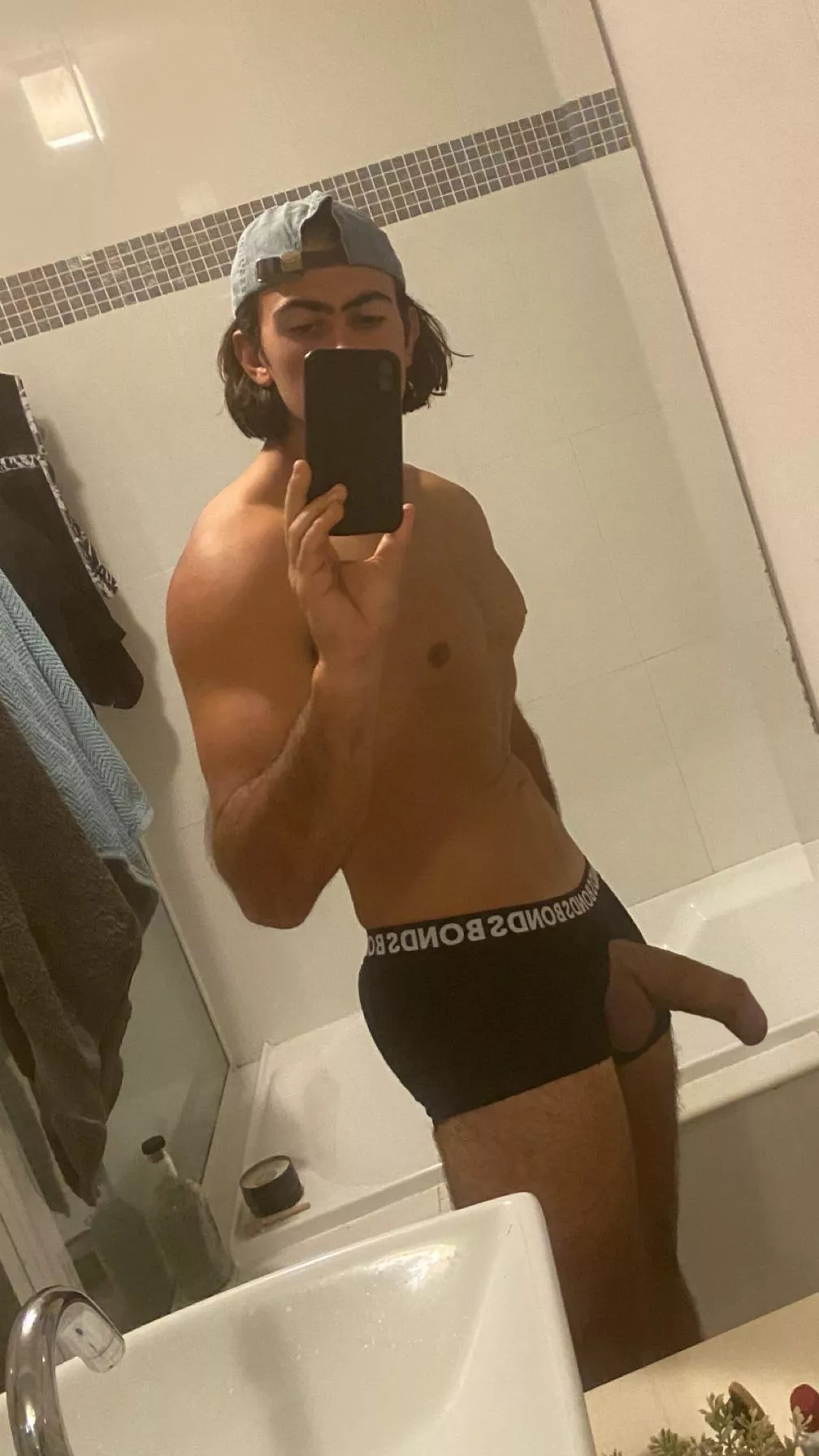 Cock on the flop 😛