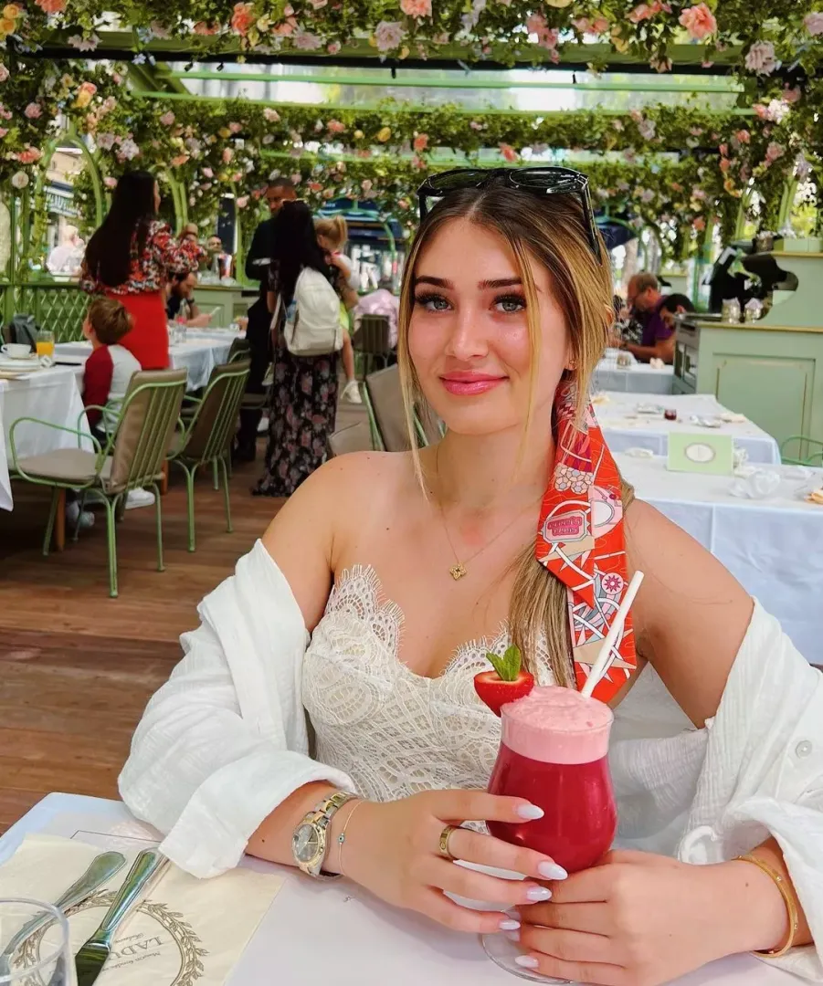 Cocktail (AIC)