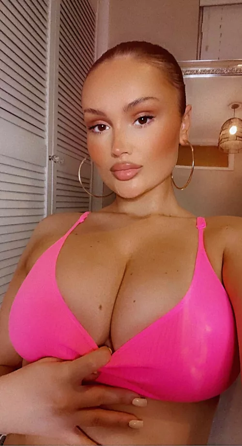 Coco Melons to all of you 🥰 [OC]