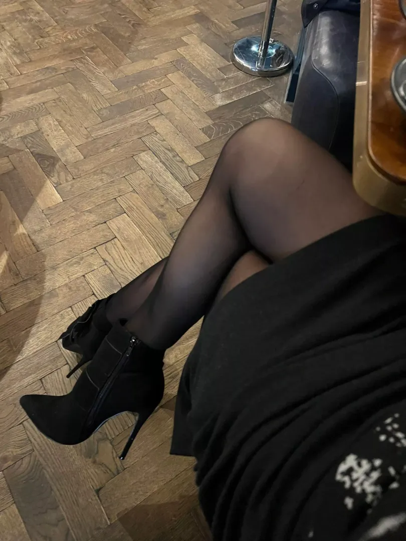 coffee, tea or me?