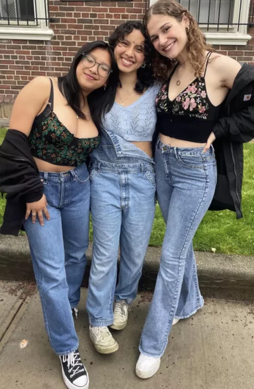 College roomies