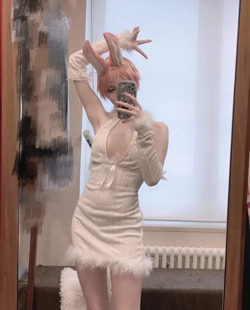 Come and pet this fluffy bunny🐇💕