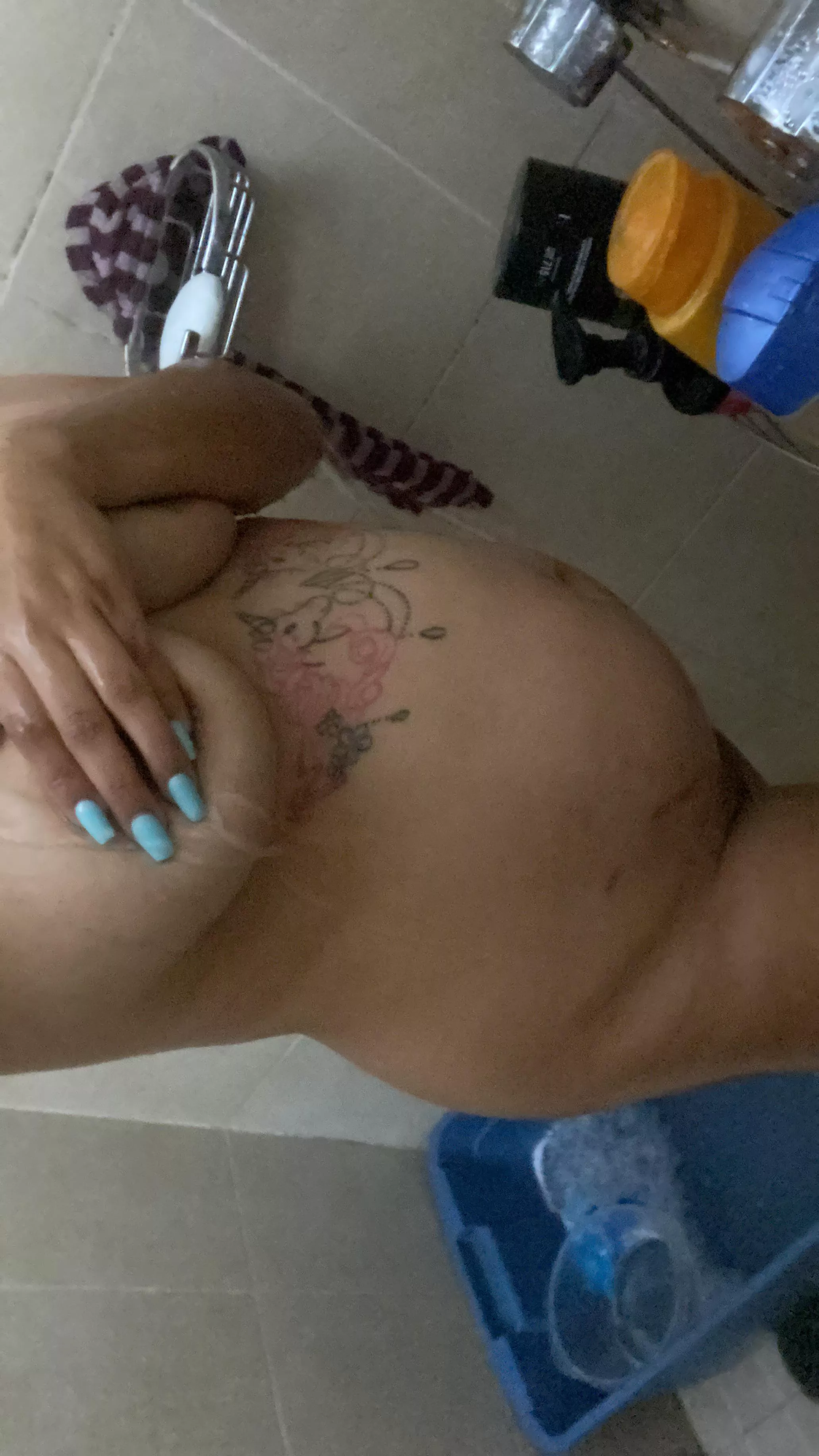 Come and take a bath with mommy