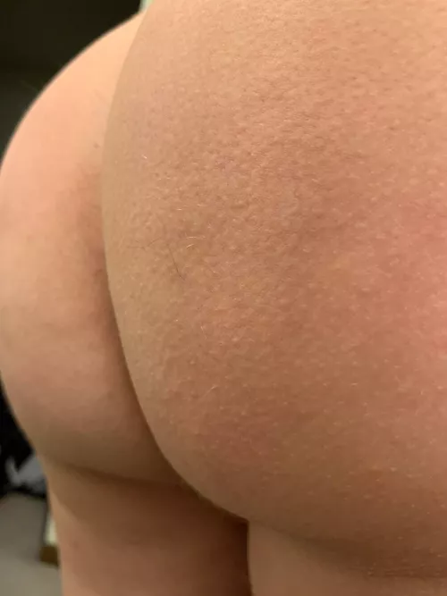 Come breed me and my girl 🤤 + if have a dominant girl