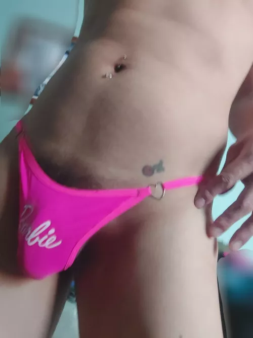 Come closer it smell like candy