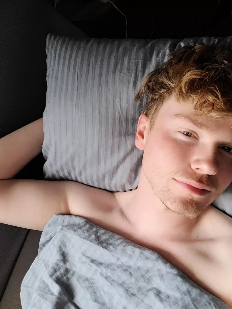 Come cuddle!