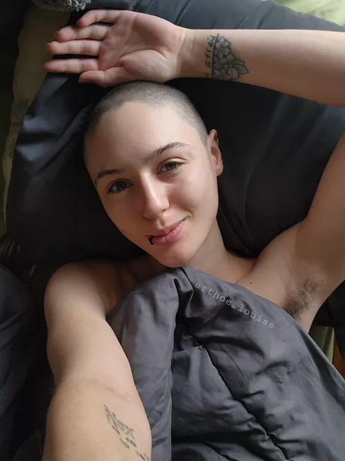 Come get a whiff of my morning fur