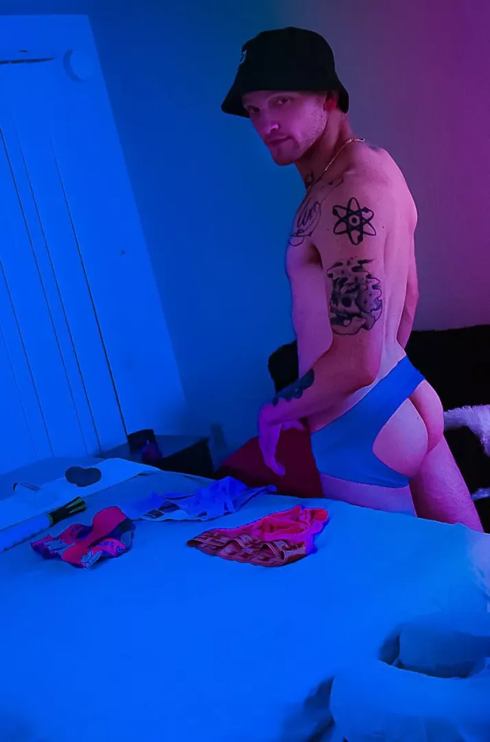 Come give it a kiss 💋