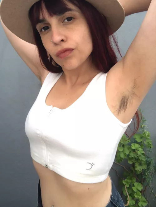 Come here and suck my armpit slave 