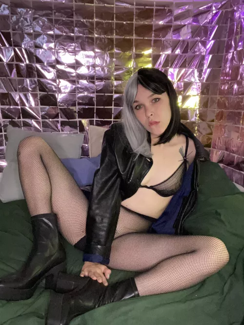 Come make me company 💕