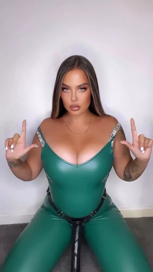 Come mommy will show you how to beg