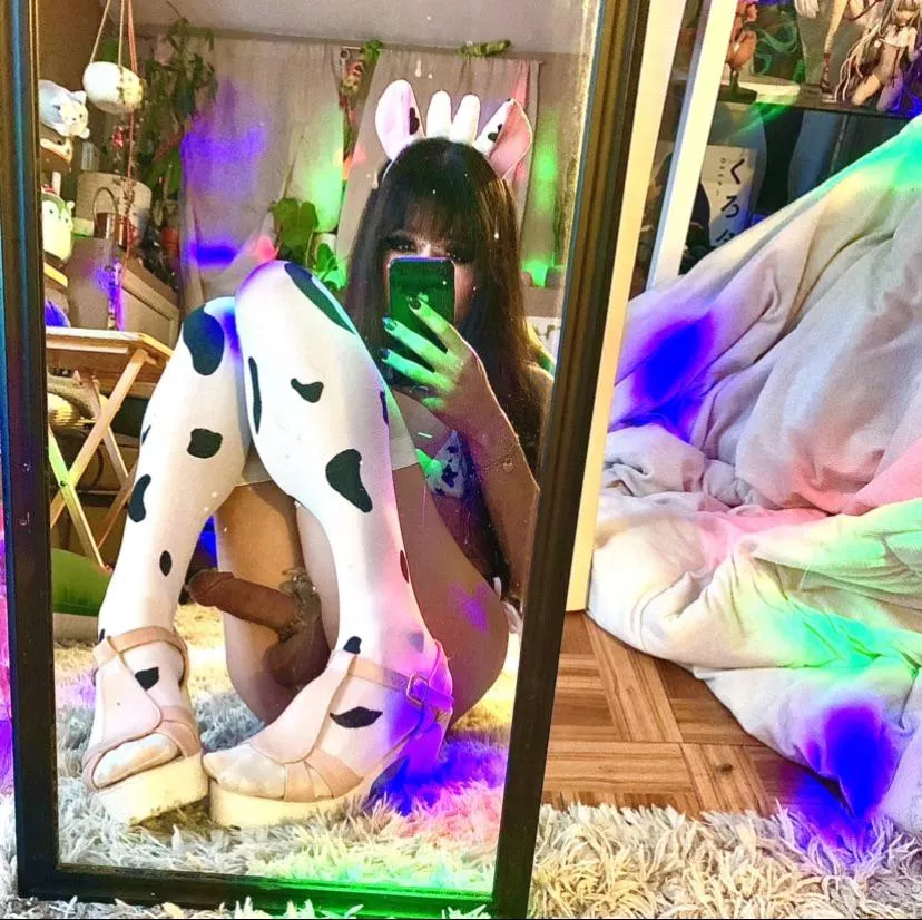 Come over and milk me 🥰