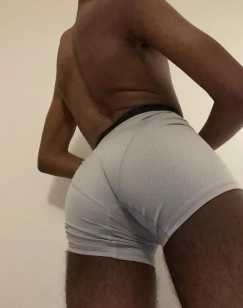 Come peel of this tight underwear to see the forrest of hair under.