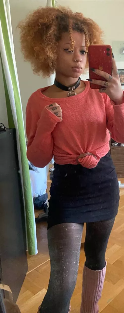 Come play with me