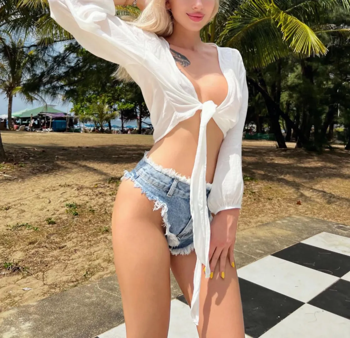 come play with me wife