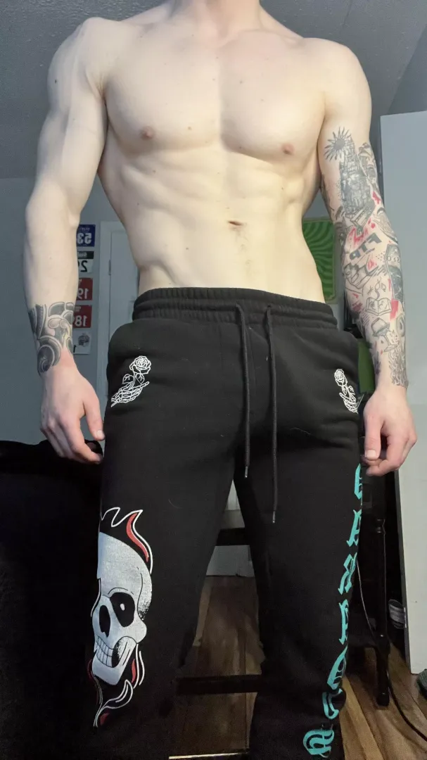 Come rub it