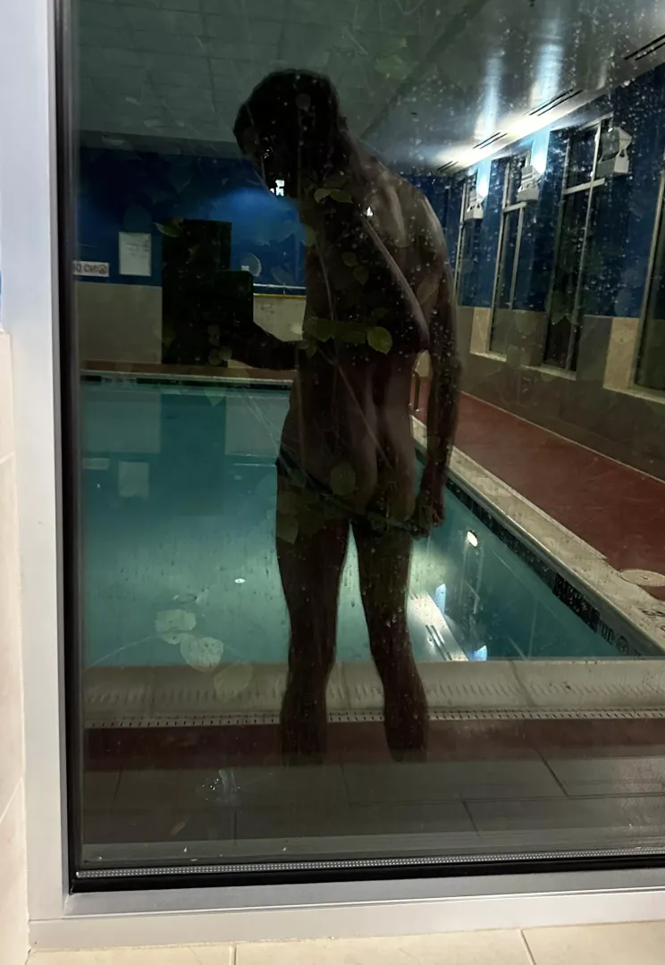 Come skinny dipping in the hotel pool with me?