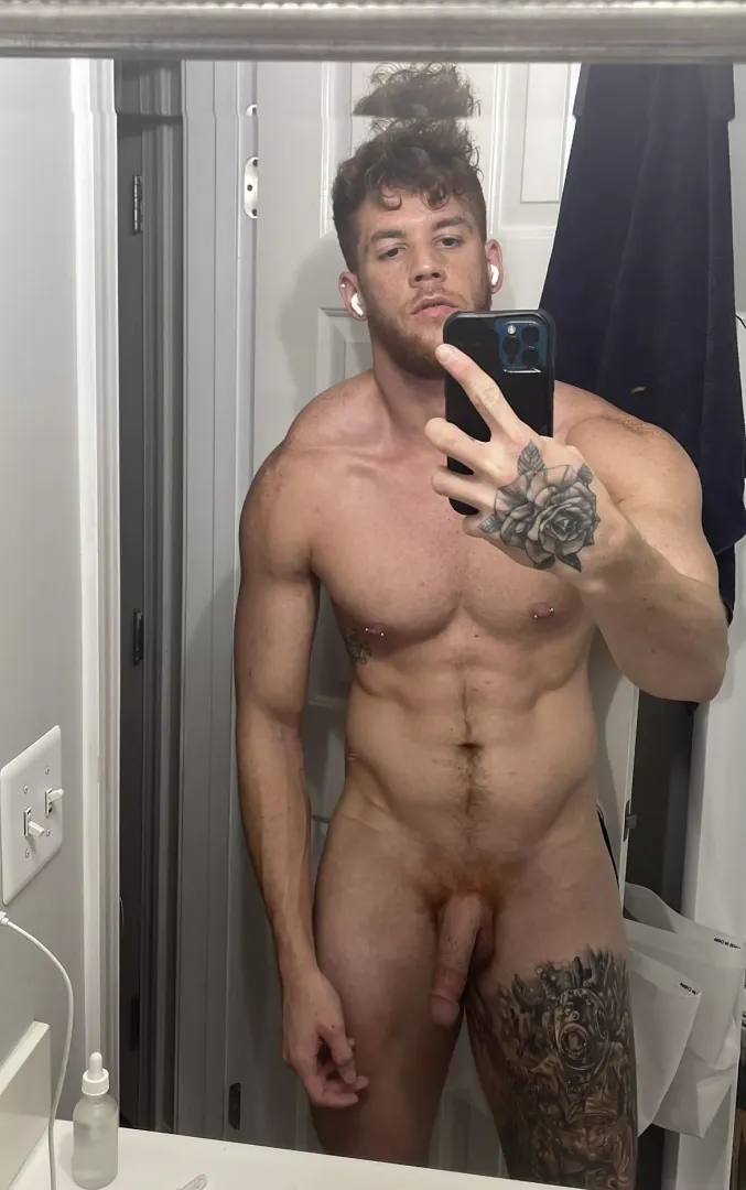 Come snuggle babe