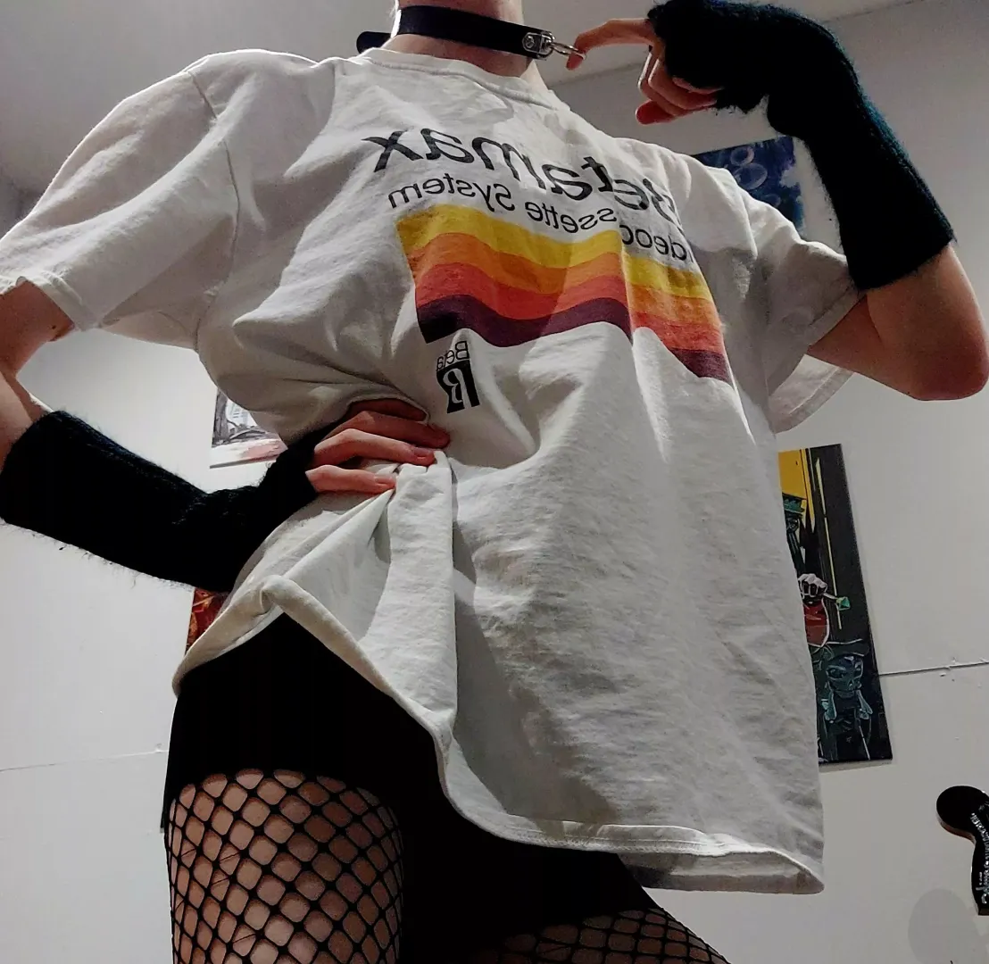 Comfy clothes :3