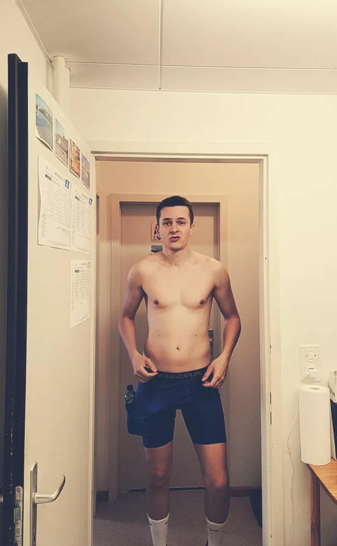 Compression shorts.