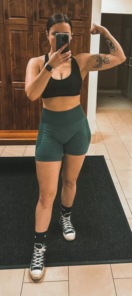 Converse are my fave gym shoes