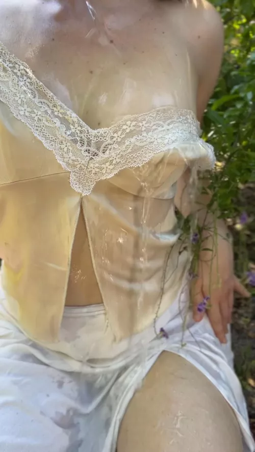 Cooling down on a hot day 💦