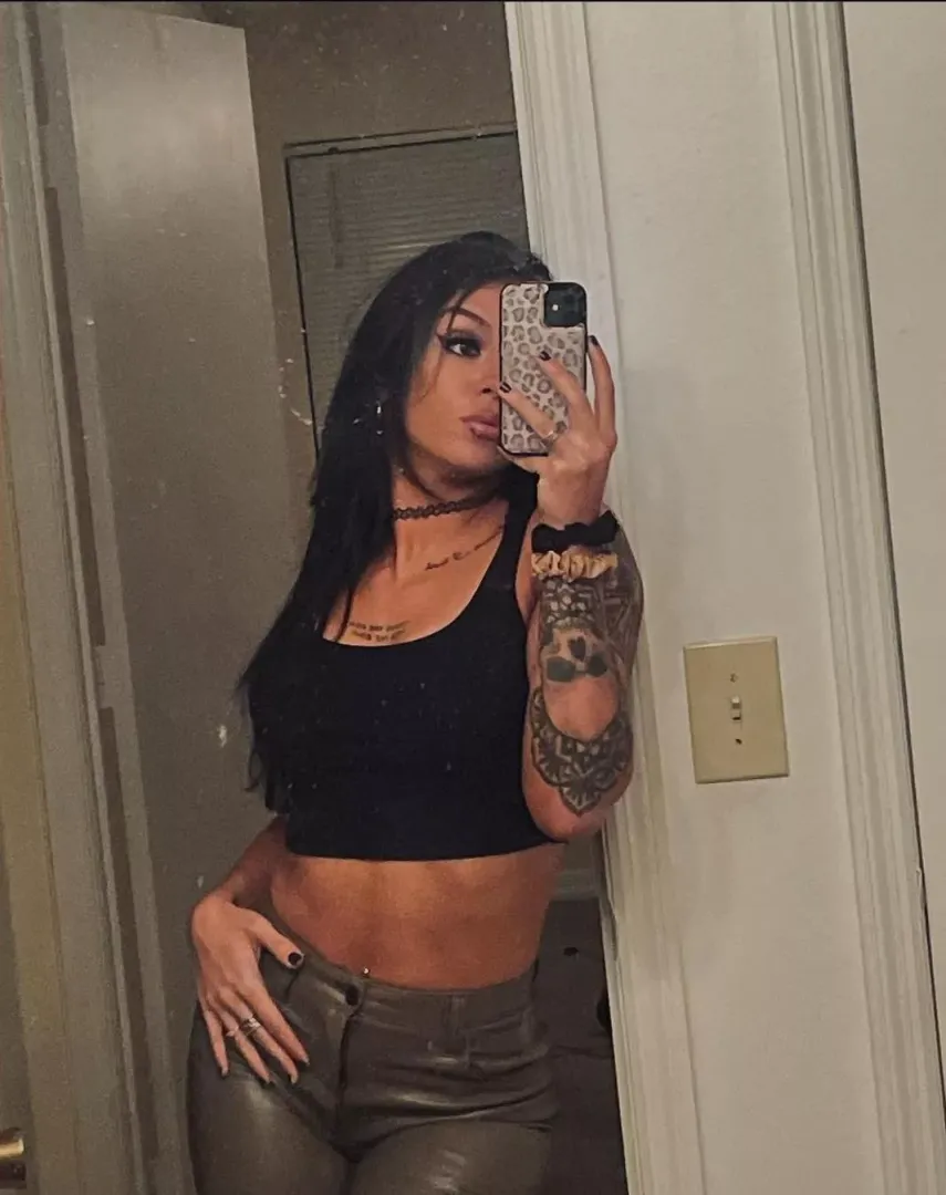 Cora Jade