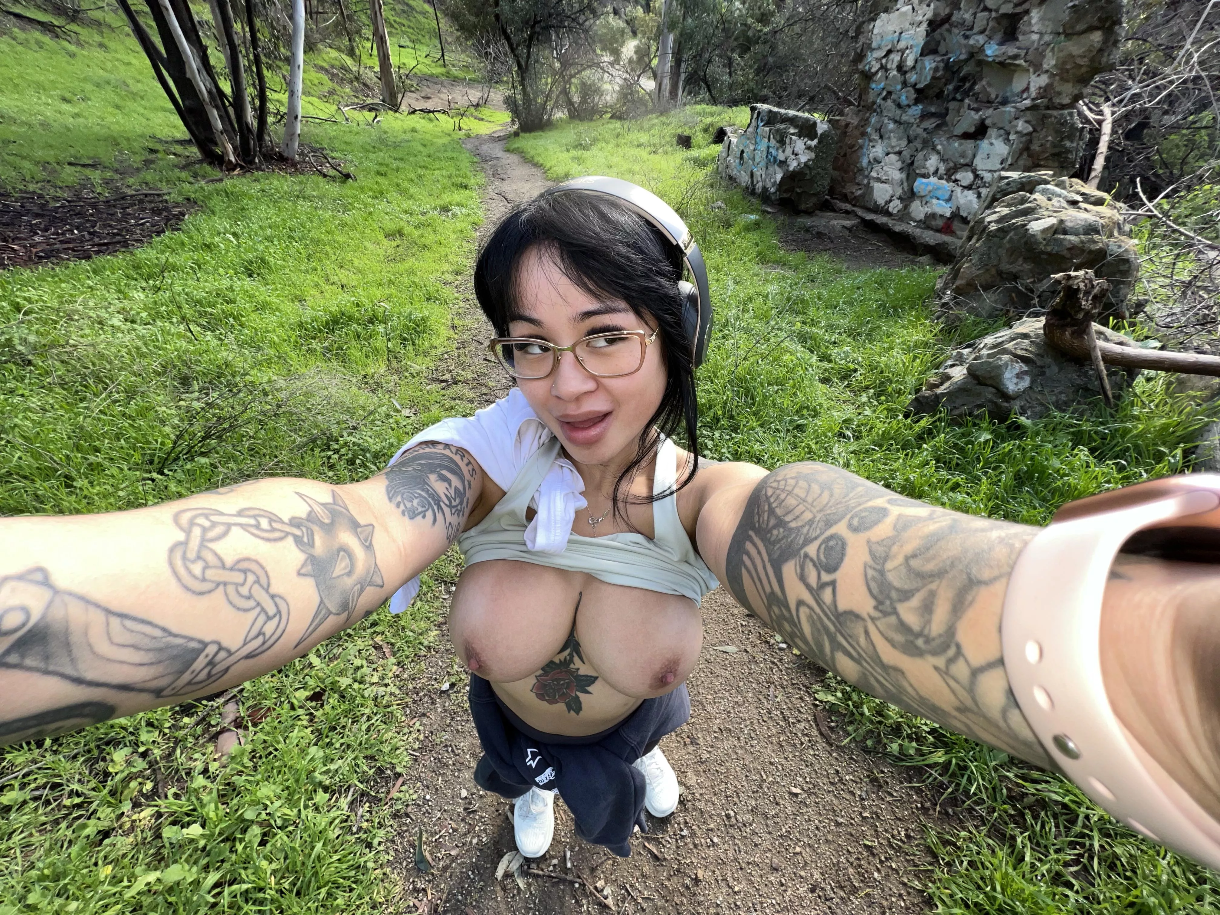 Could you handle these big tits if I took them out during our hike?