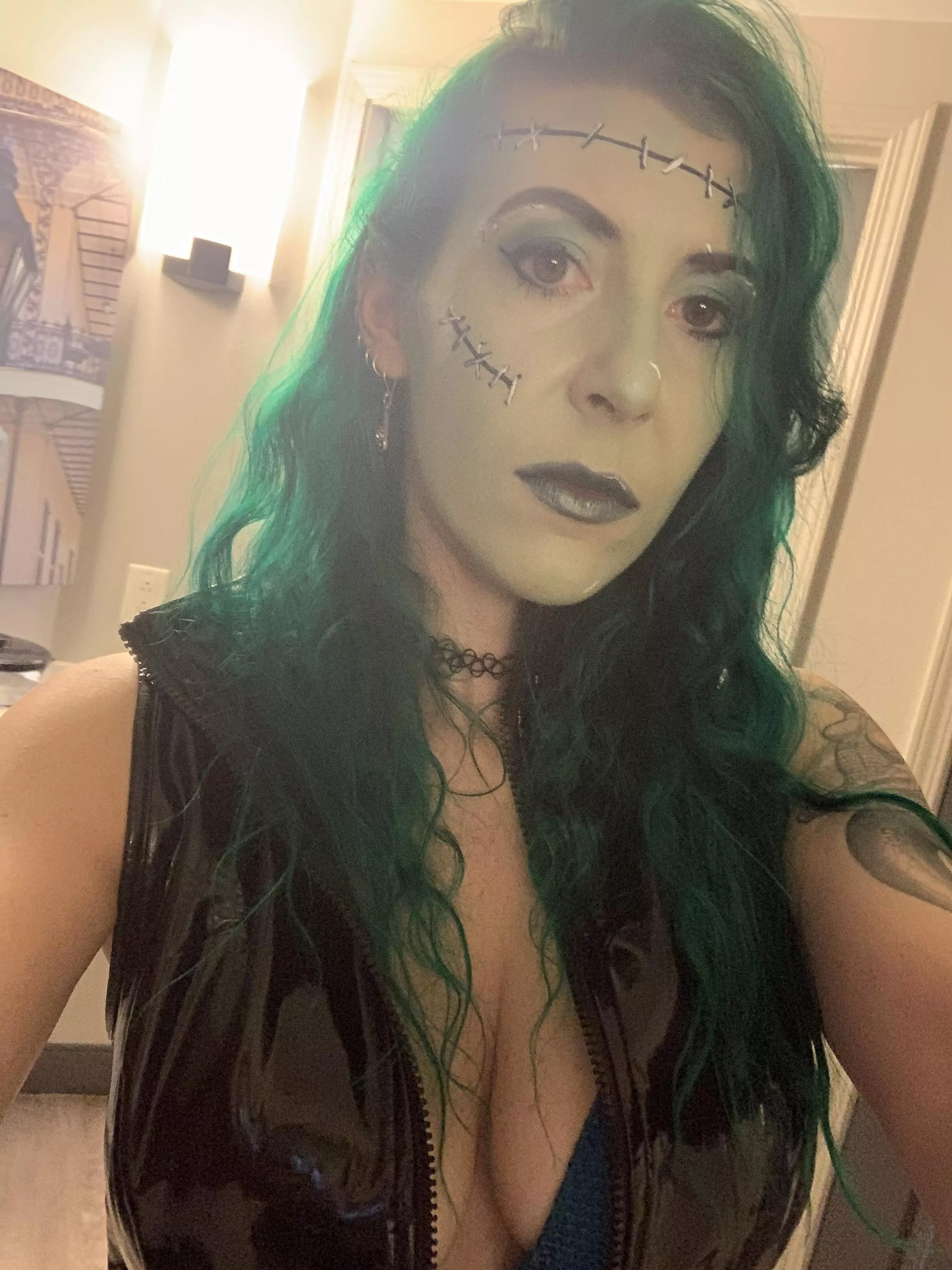 Could you handle this [domme]