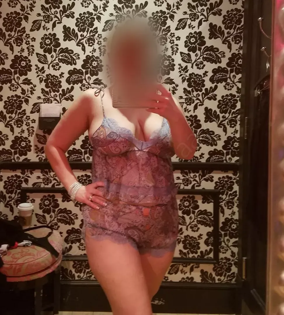 Couldn't decide on this one...