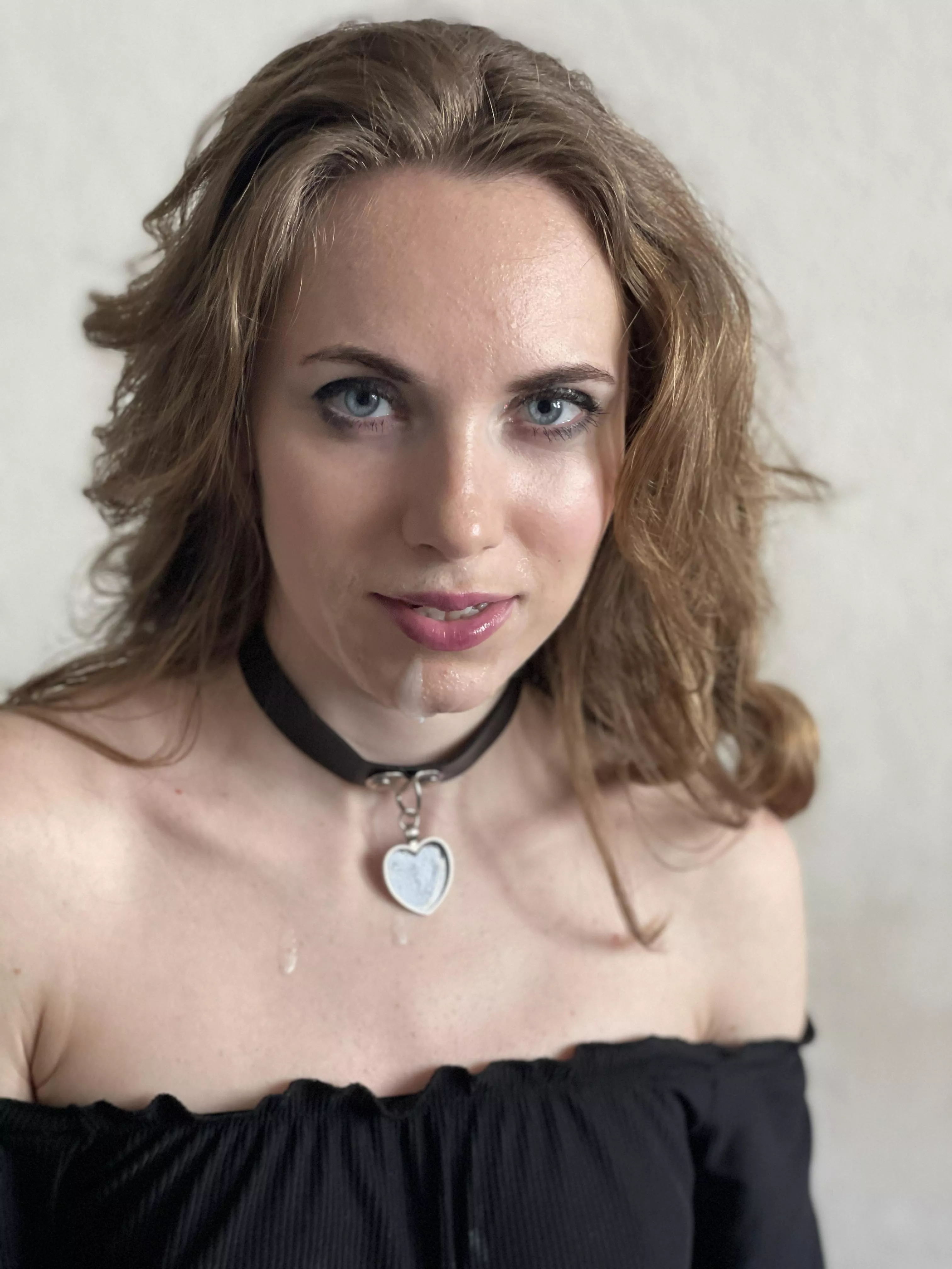 Cover my face with hot cum