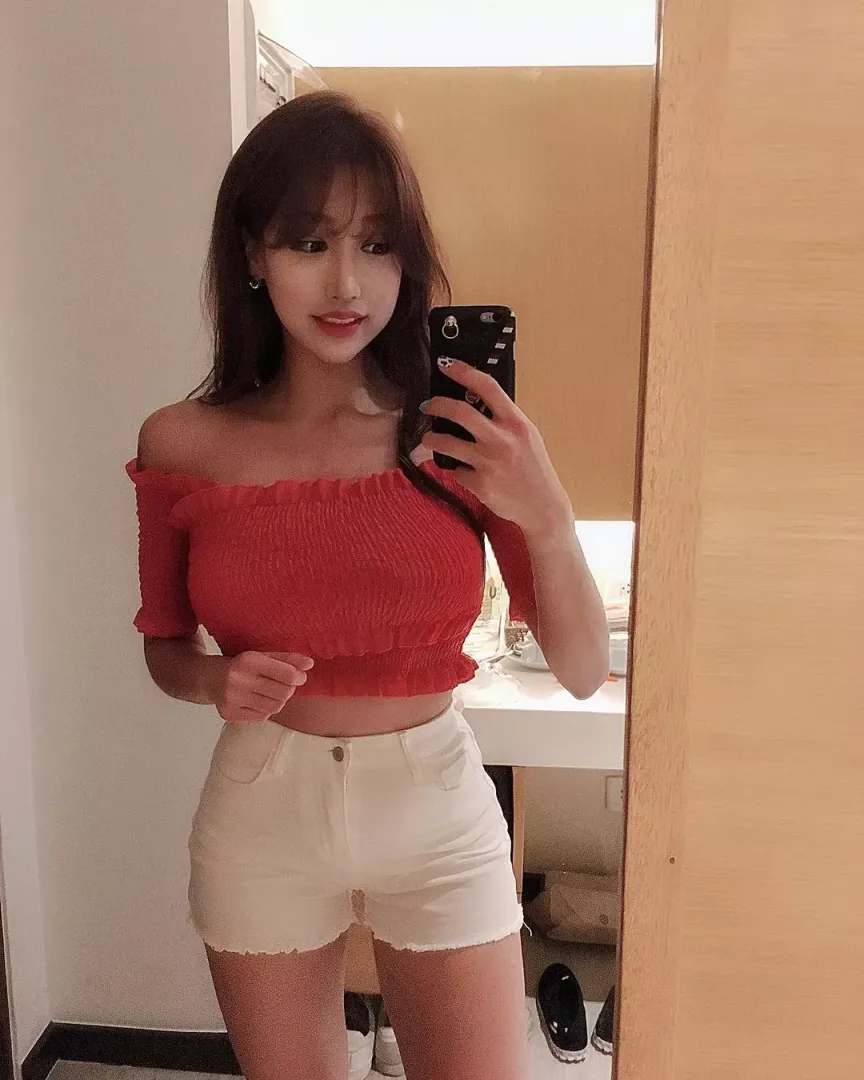 Crop top and shorts
